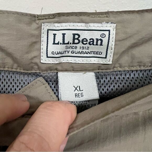 - LL Bean vintage convertible nylon cargo zip off pants Sz XL - Picture 8 of 8